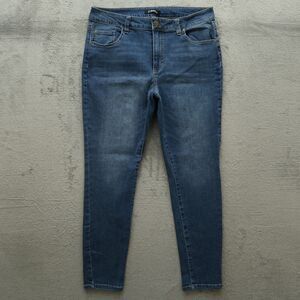 D. Jeans Women's Size 14 Blue Mid-Rise Skinny Denim 27" Inseam Stretch